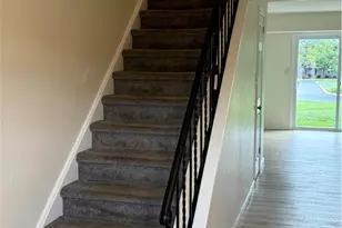 8 Lexington, Forks, PA 18040 - Photo 2