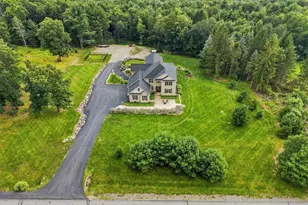 724 Silver Fox Ln, Stroudsburg, PA 18360 - Photo 54