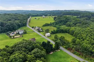 435 Huffs Church Rd, District Twp, PA 18011 - Photo 90