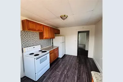 559 E Broad Street, Bethlehem, PA 18018 - Photo 2