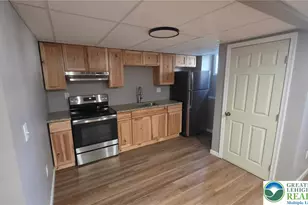 1 Ludlow St, Summit Hill, PA 18250 - Photo 4