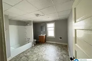 10 Valley St, New Philadelphia, PA 17959 - Photo 4