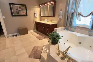 4982 Abbey Rd, North Whitehall Township, PA 18037 - Photo 36