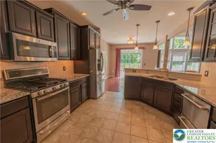 4480 Lenni Cir, Emmaus Boro, PA 18049 - Photo 8