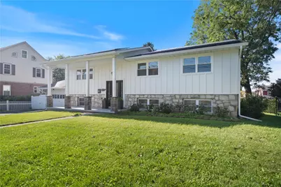 422 Belvidere Street, Nazareth Boro, PA 18064 - Photo 2