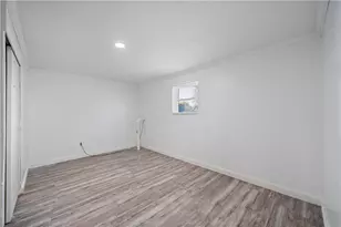 422 Belvidere St, Nazareth Boro, PA 18064 - Photo 20