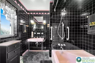 1742 Butztown Rd, Bethlehem City, PA 18017 - Photo 34