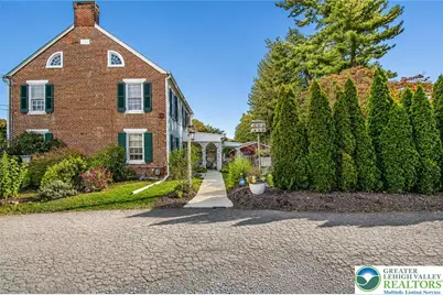 1742 Butztown Road, Bethlehem City, PA 18017 - Photo 14