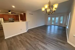 2133 Hidden Meadows Ave, Upper Hanover Twp, PA 18073 - Photo 4