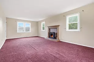1925 Belleview Dr, Whitehall Township, PA 18052 - Photo 10