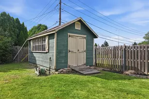 1925 Belleview Dr, Whitehall Township, PA 18052 - Photo 42