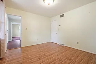 1925 Belleview Dr, Whitehall Township, PA 18052 - Photo 24