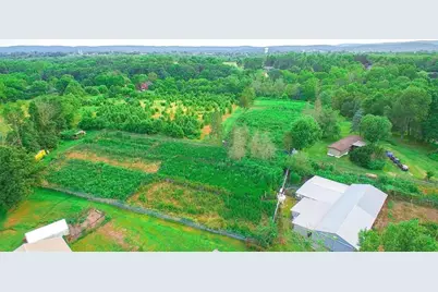 2071 Baus Road, East Greenville Boro, PA 18041 - Photo 34