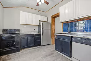 736 8th Ave, Bethlehem City, PA 18018 - Photo 32