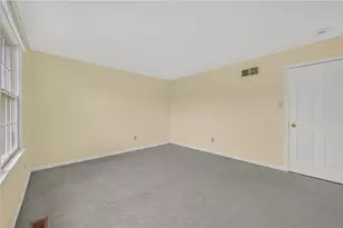 2362 Cross Creek Rd, Lower Macungie Township, PA 18062 - Photo 32