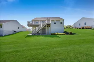 4221 Magnolia Ln, Whitehall Township, PA 18052 - Photo 6