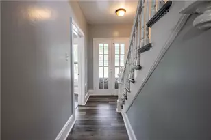 739 Broadway, Bangor, PA 18013 - Photo 2