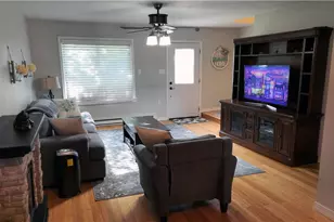 2847 Rhonda Ln, Allentown City, PA 18103 - Photo 4