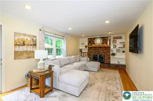655 Yorkshire Rd, Hanover Twp, PA 18017 - Photo 18
