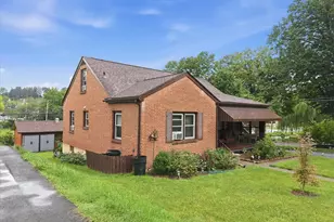 2029 W Walnut St, Allentown City, PA 18104 - Photo 4