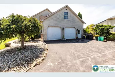 1603 Kings Court, Plainfield Township, PA 18072 - Photo 30