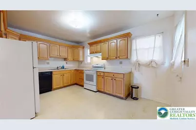 2331 W Washington Street, Allentown City, PA 18104 - Photo 4
