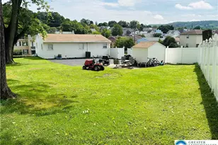 942 S Front St, Allentown City, PA 18103 - Photo 28