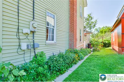 12 E North Street, Nazareth Boro, PA 18064 - Photo 24