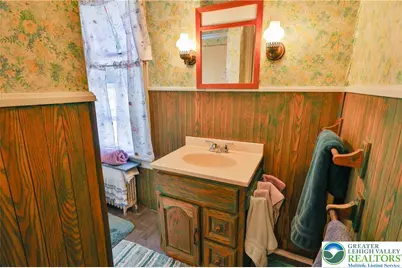 12 E North Street, Nazareth Boro, PA 18064 - Photo 20