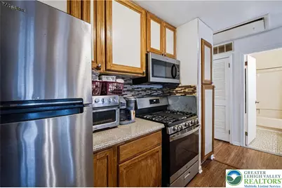 609 Glen Lane, West Norriton, PA 19403 - Photo 6