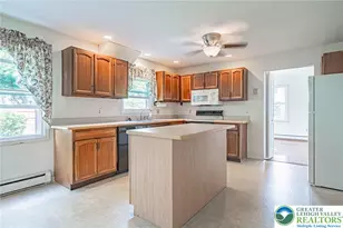 26 Russet Dr, Easton, PA 18045 - Photo 8