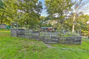 2114 Lakeview Rd, Bushkill, PA 18324 - Photo 68