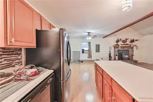 2114 Lakeview Rd, Bushkill, PA 18324 - Photo 10