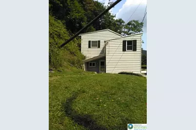 966 S Centre, Pottsville, PA 17901 - Photo 2
