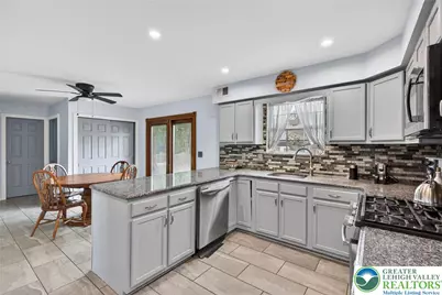 4894 Concord Drive, Bethlehem Township, PA 18045 - Photo 20