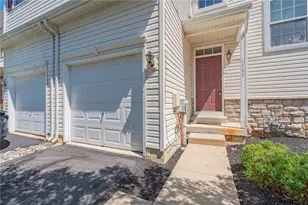 1147 Tudor Dr, Upper Macungie Township, PA 18031 - Photo 4