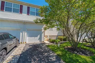 1147 Tudor Dr, Upper Macungie Township, PA 18031 - Photo 2