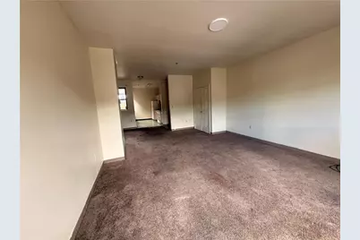 823 E 4th #4, Bethlehem, PA 18015 - Photo 12