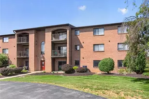 916 Cold Spring Rd, Lower Macungie Township, PA 18103 - Photo 16