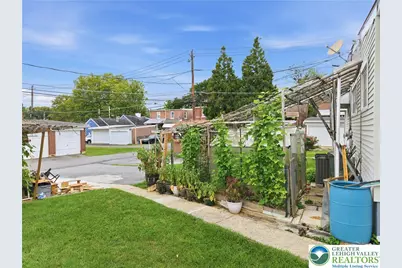736 N Saint Lucas Street, Allentown City, PA 18104 - Photo 22