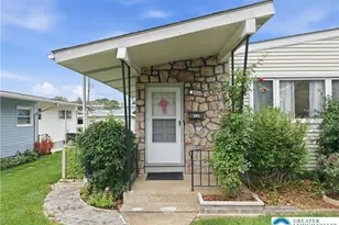 736 N St Lucas St, Allentown City, PA 18104 - Photo 2