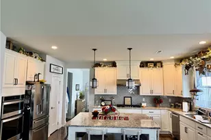 6924 Cedar Dr, East Allen Township, PA 18014 - Photo 6