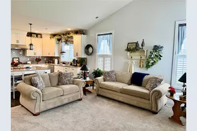 6924 Cedar Drive, East Allen Township, PA 18014 - Photo 4