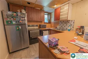310 S 6th St, Emmaus Boro, PA 18049 - Photo 6