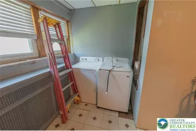 310 S 6th Street, Emmaus Boro, PA 18049 - Photo 8