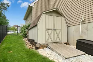 3743 Notch St, Lower Macungie Township, PA 18062 - Photo 32