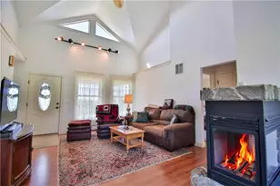 245 Tomahawk Trail, Allen Township, PA 18067 - Photo 8