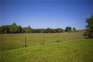 245 Tomahawk Trail, Allen Township, PA 18067 - Photo 28