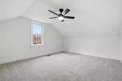 209 W Douglasville Road, Bushkill Twp, PA 18064 - Photo 24