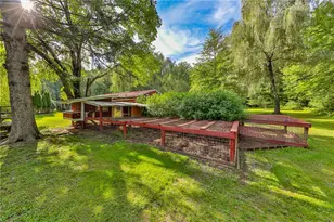 364 W Mountain Rd, Bushkill Twp, PA 18091 - Photo 54